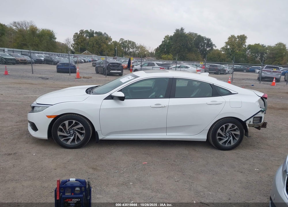 2018 HONDA CIVIC EX VIN: 19XFC2F79JE010729
