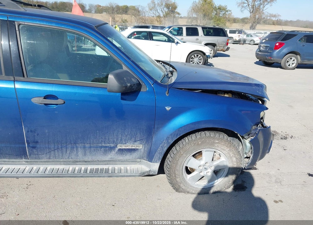 2008 FORD ESCAPE XLT VIN: 1FMCU93198KA04862