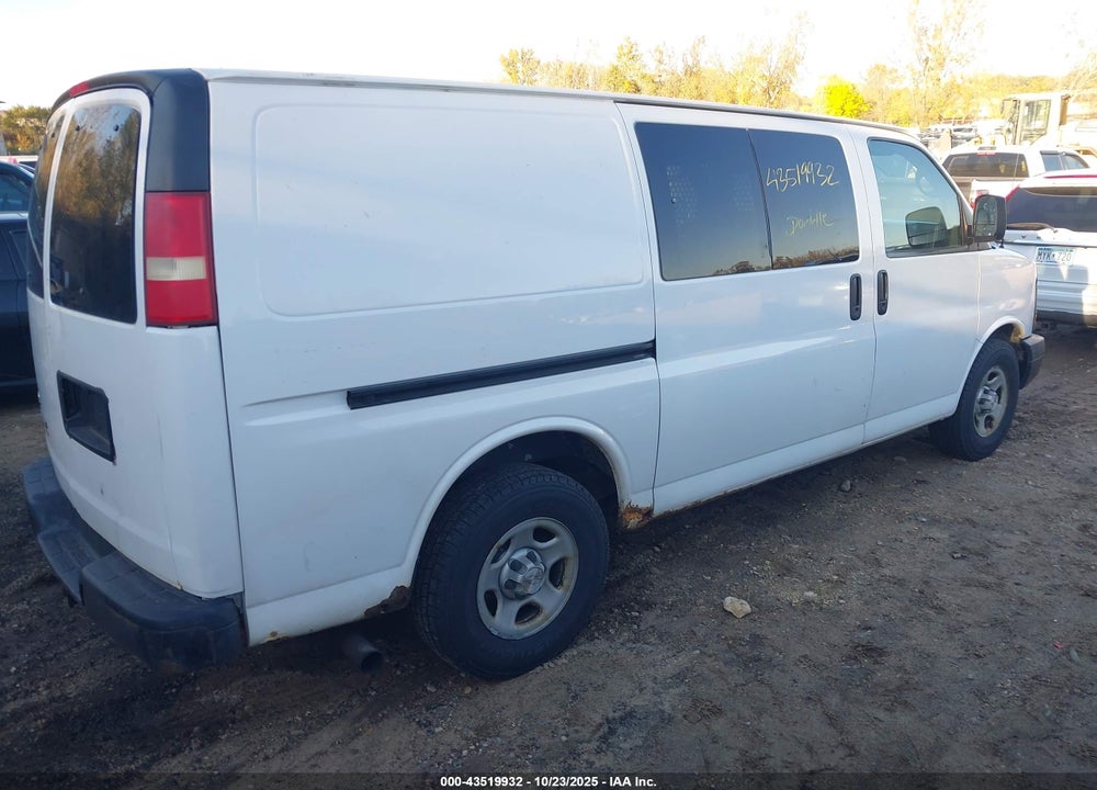 2008 CHEVROLET EXPRESS VIN: 1GCFH154981229481