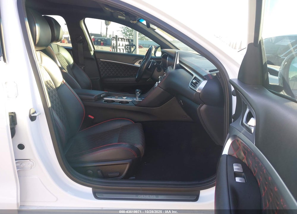 2019 GENESIS G70 3.3T ADVANCED VIN: KMTG34LE4KU031253