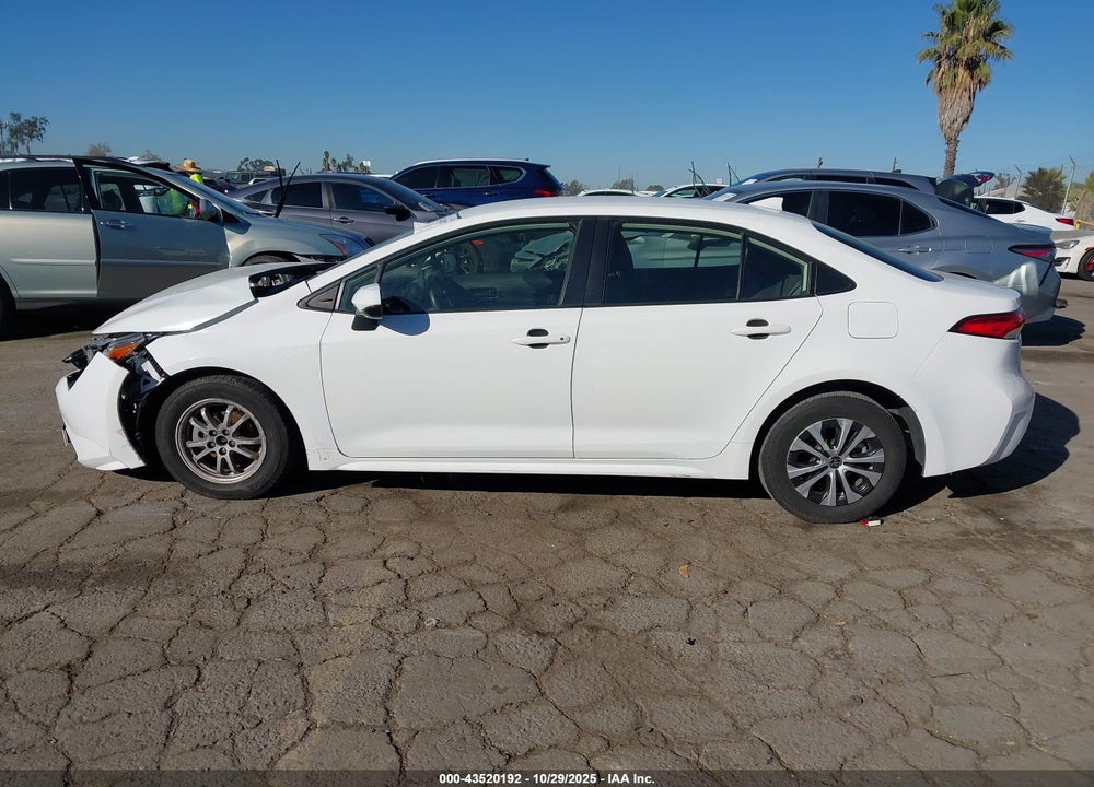 2022 TOYOTA COROLLA HYBRID LE VIN: JTDEAMDEXNJ054701