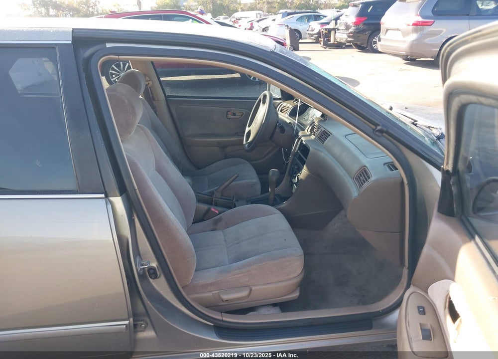 1999 TOYOTA CAMRY LE VIN: JT2BG22K7X0320367