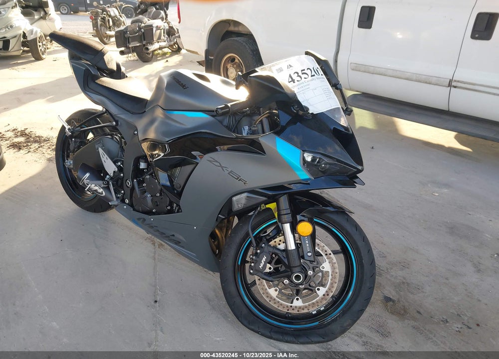 2025 KAWASAKI ZX636 K VIN: JKBZXJJ10SA022888