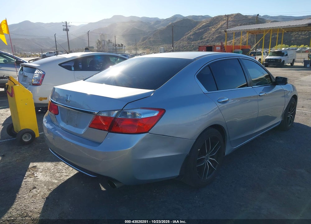 2013 HONDA ACCORD LX VIN: 1HGCR2F35DA227234