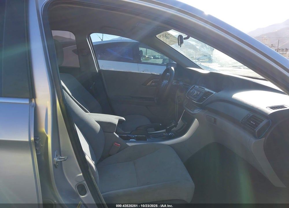 2013 HONDA ACCORD LX VIN: 1HGCR2F35DA227234