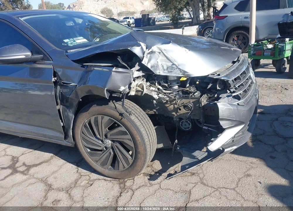 2019 VOLKSWAGEN JETTA 1.4T SEL PREMIUM VIN: 3VWG57BU5KM166049