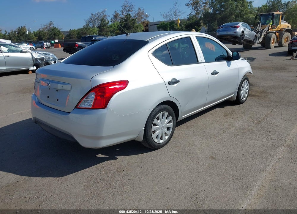 2015 NISSAN VERSA VIN: 3N1CN7AP7FL801199