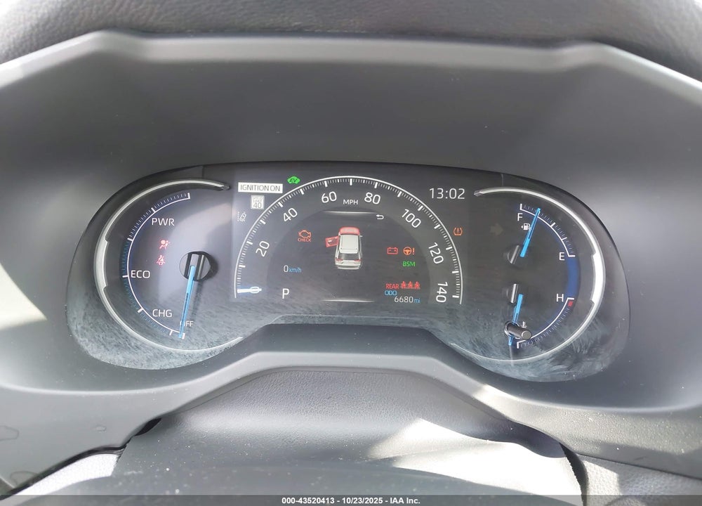 2025 TOYOTA RAV4 XLE/WOODLAND EDITION VIN: JTMRWRFV1SJ065028