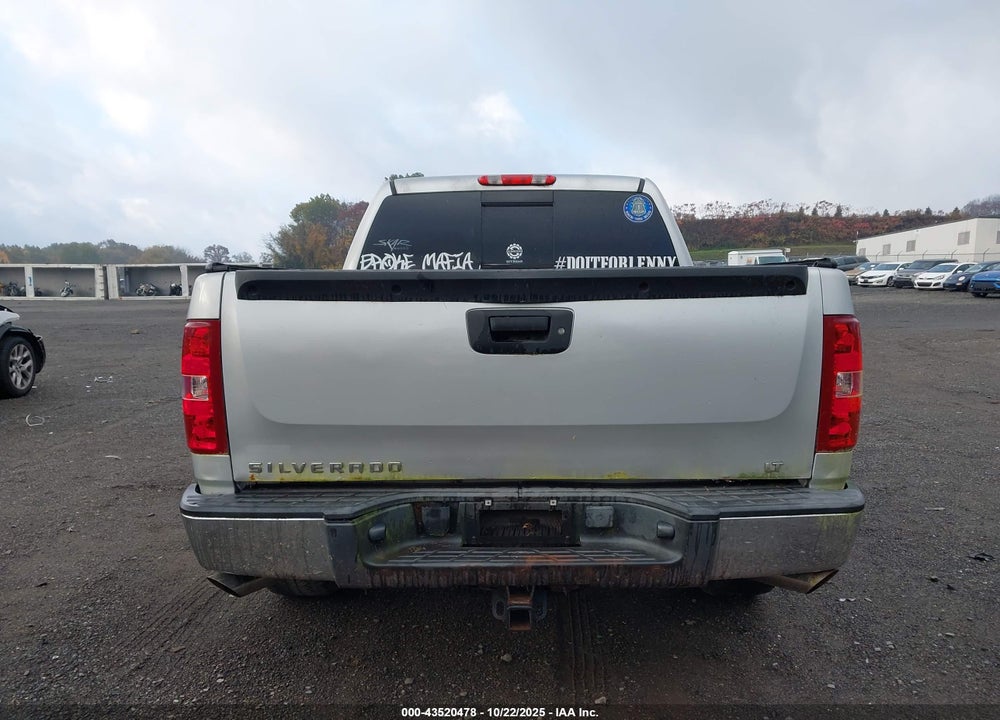2010 CHEVROLET SILVERADO 1500 LT VIN: 3GCRKSE37AG114302
