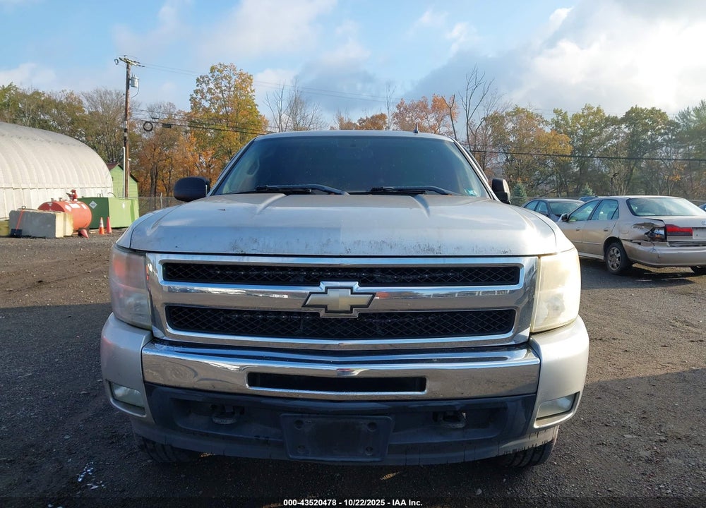 2010 CHEVROLET SILVERADO 1500 LT VIN: 3GCRKSE37AG114302