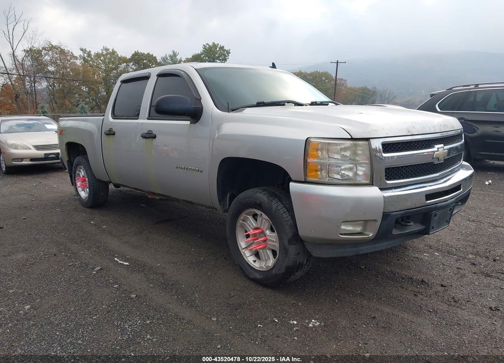 2010 CHEVROLET SILVERADO 1500 LT VIN: 3GCRKSE37AG114302
