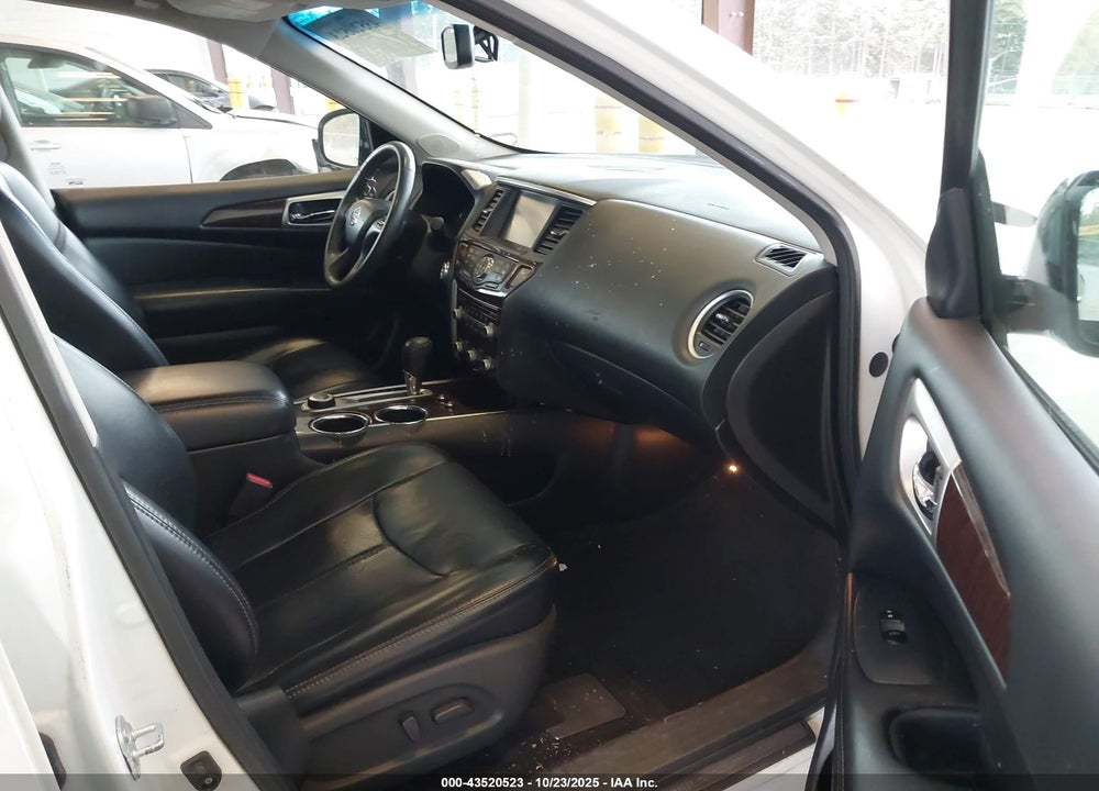 2014 NISSAN PATHFINDER PLATINUM VIN: 5N1AR2MM2EC723952