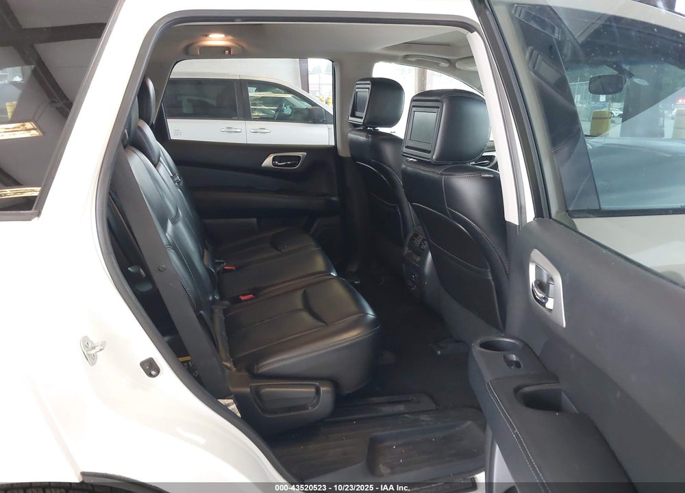 2014 NISSAN PATHFINDER PLATINUM VIN: 5N1AR2MM2EC723952