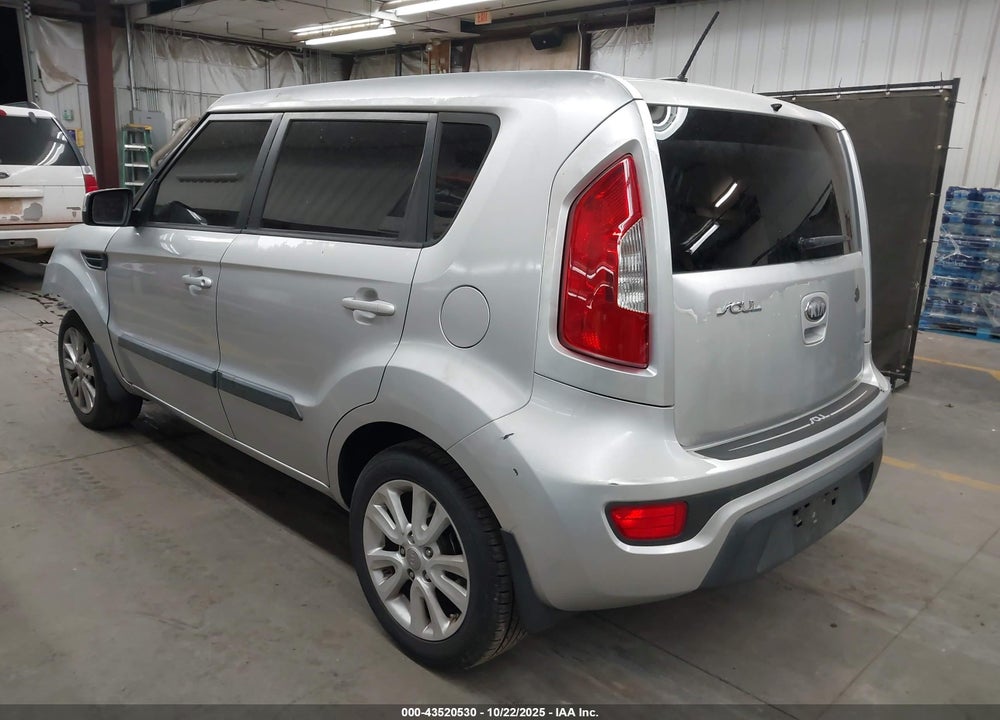 2013 KIA SOUL + VIN: KNDJT2A6XD7578940