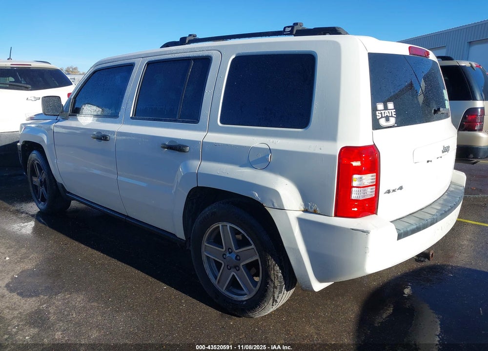 2007 JEEP PATRIOT SPORT VIN: 1J8FF28W57D368263