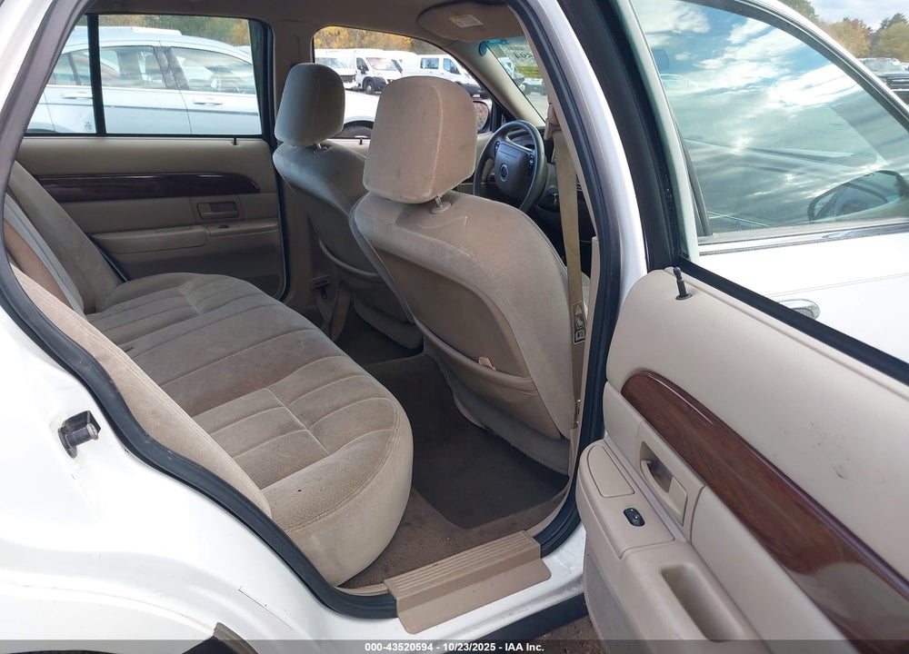2003 MERCURY GRAND MARQUIS GS VIN: 2MEFM74W23X644125