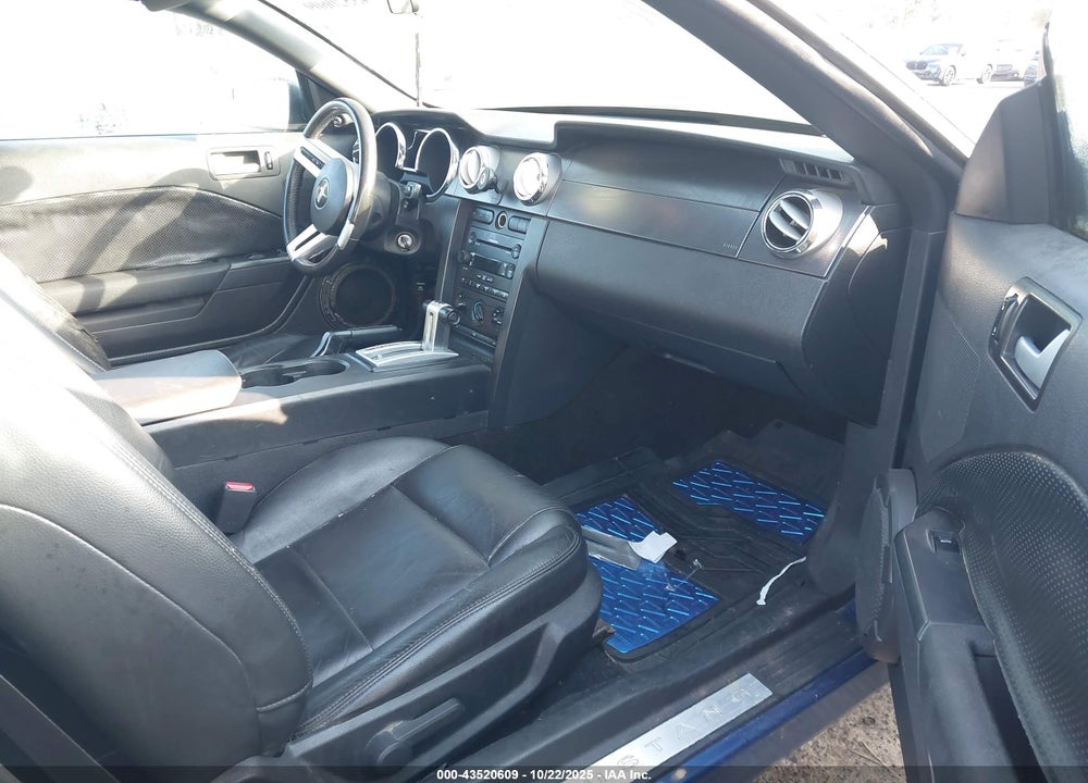 2007 FORD MUSTANG VIN: 1ZVFT84N075334268