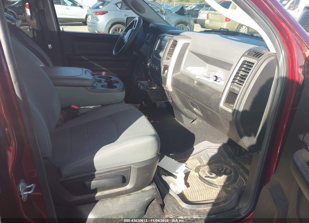 2017 RAM 1500 VIN: 1C6RR7FT2HS660474