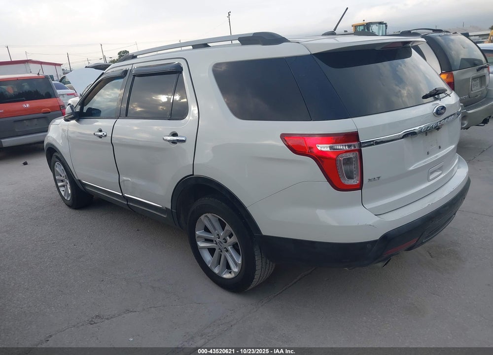 2011 FORD EXPLORER XLT VIN: 1FMHK7D82BGA17359