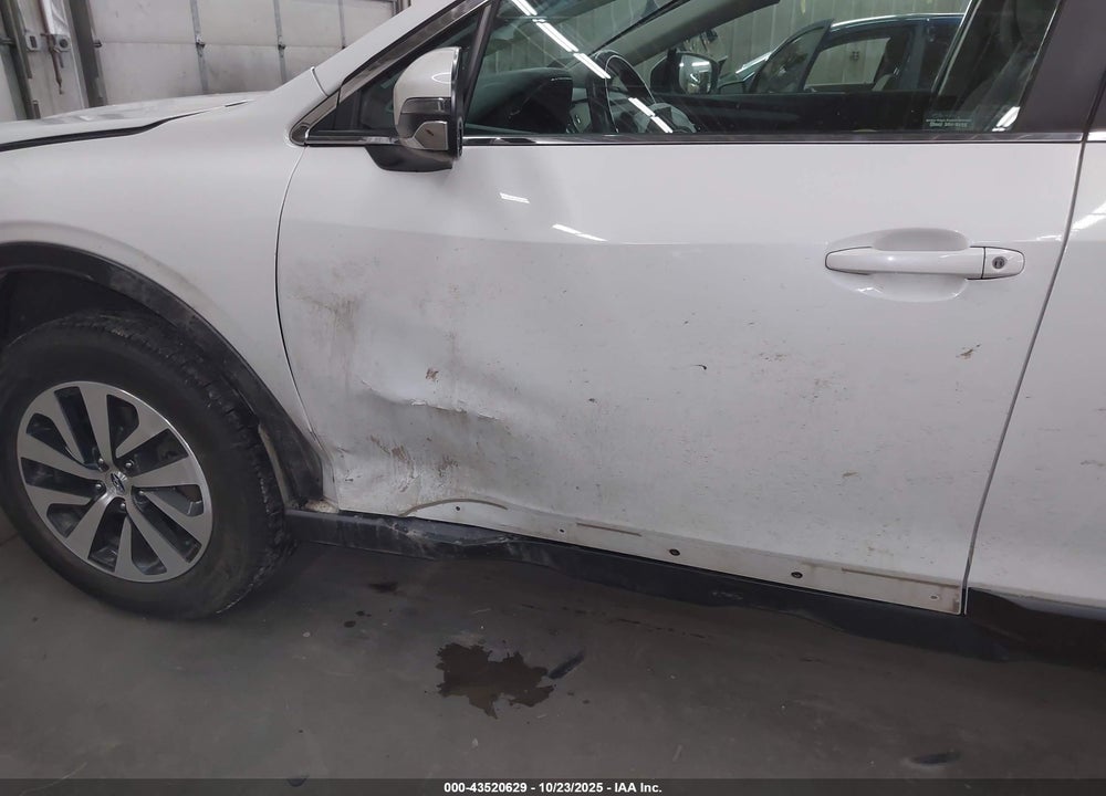 2022 SUBARU OUTBACK PREMIUM VIN: 4S4BTADC8N3189041