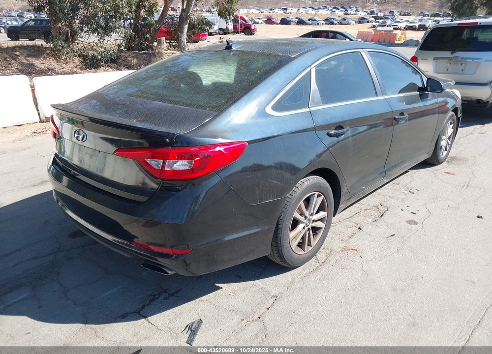 2016 HYUNDAI SONATA SE VIN: 5NPE24AF0GH320961