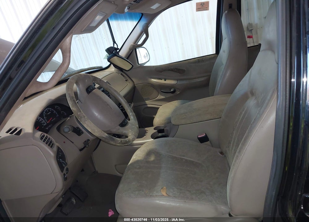 2002 FORD EXPEDITION VIN: 1FMPU18L52LA38733