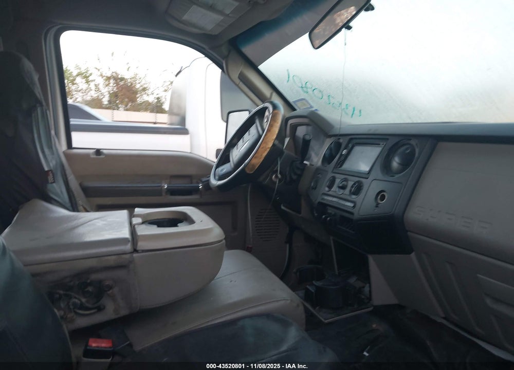2008 FORD F-250 XL VIN: 1FTSW21518ED97116