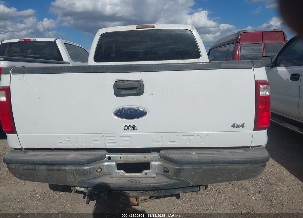 2008 FORD F-250 XL VIN: 1FTSW21518ED97116