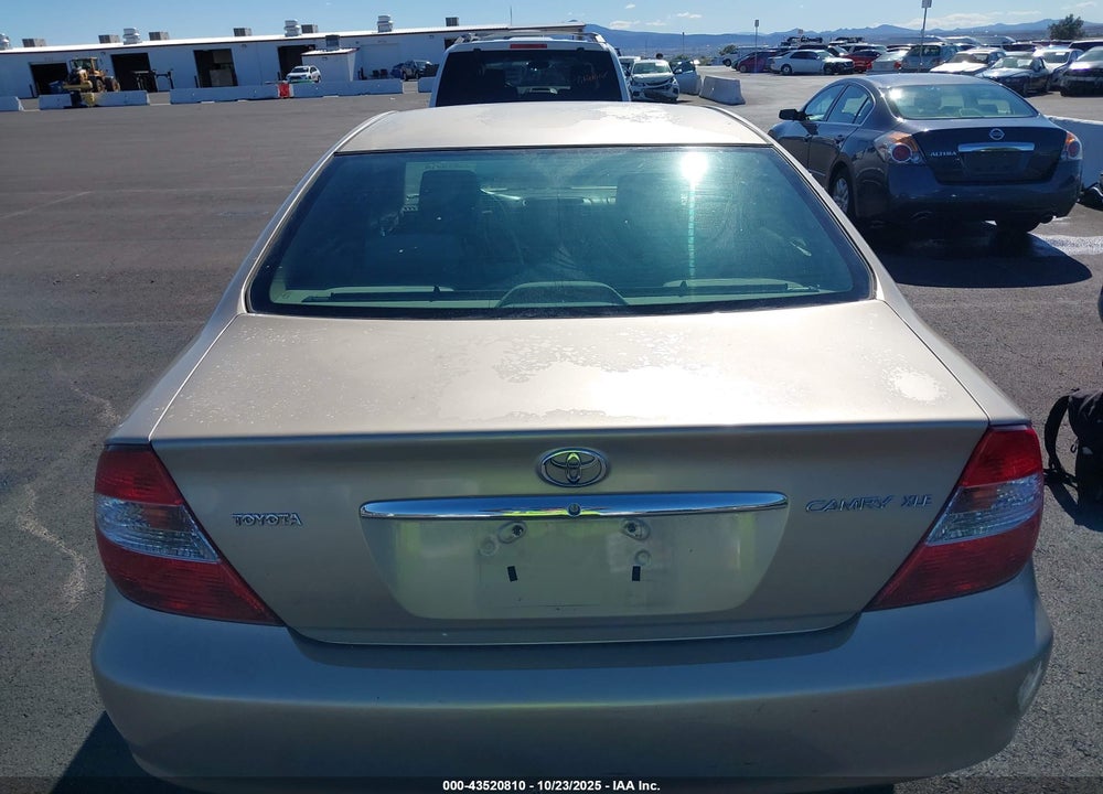 2002 TOYOTA CAMRY XLE VIN: 4T1BE32K22U097087