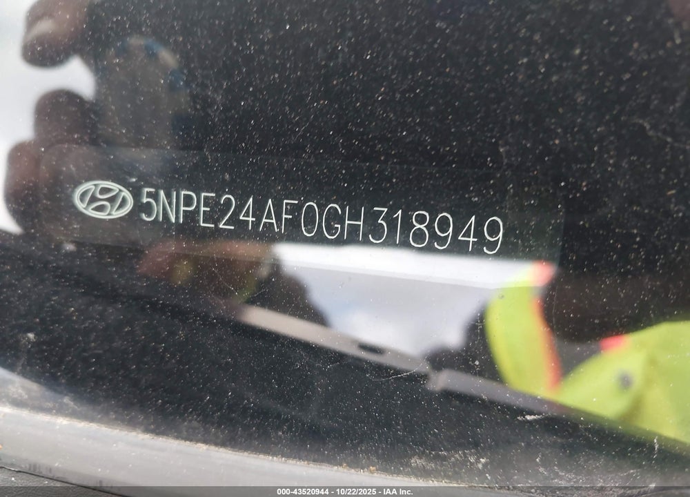 2016 HYUNDAI SONATA VIN: 5NPE24AF0GH318949