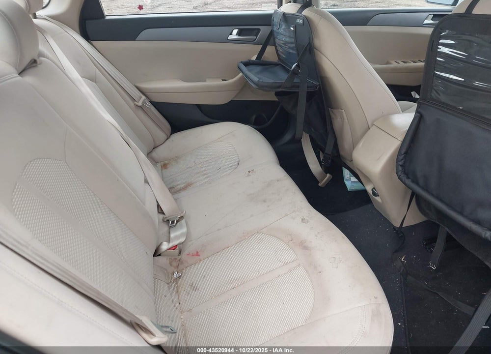 2016 HYUNDAI SONATA VIN: 5NPE24AF0GH318949