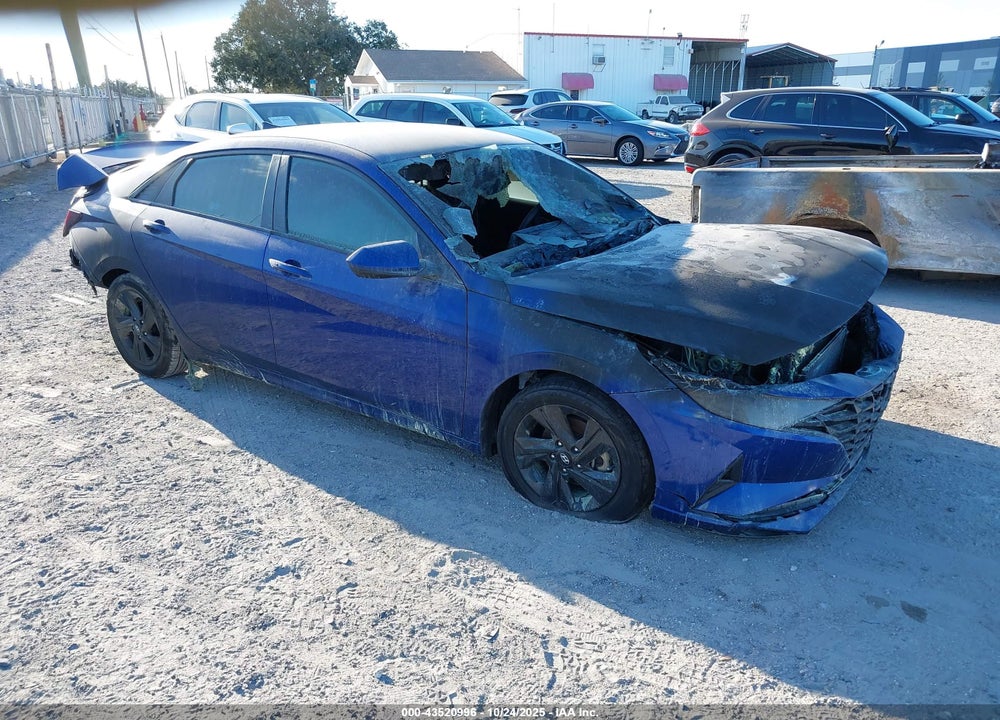 2021 HYUNDAI ELANTRA SEL VIN: KMHLM4AG4MU162325