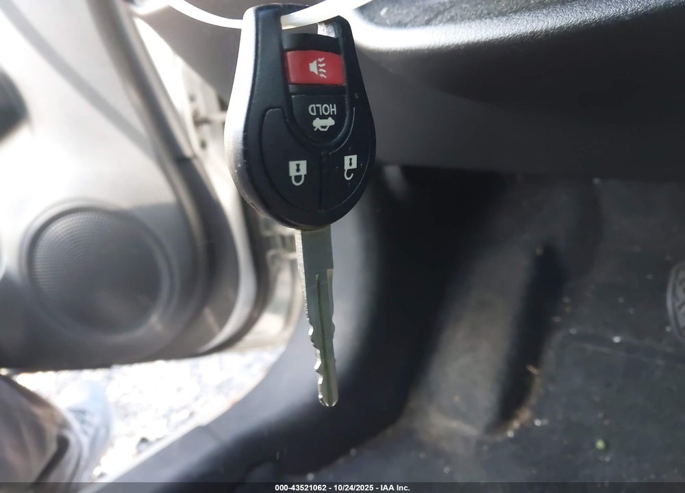 2016 NISSAN VERSA 1.6 SV VIN: 3N1CN7AP0GL911397