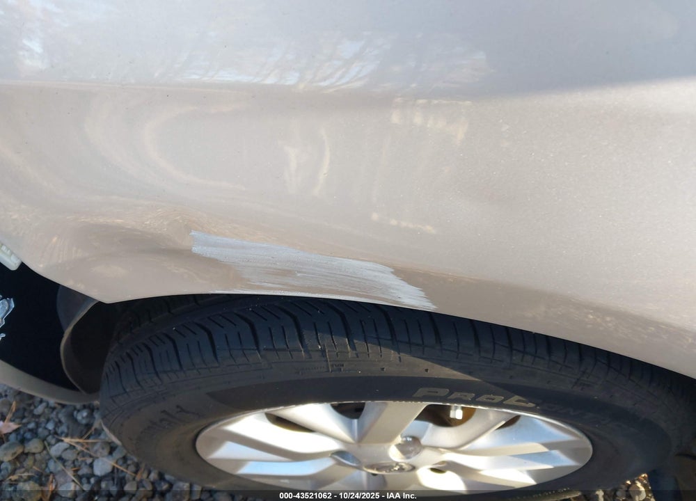 2016 NISSAN VERSA 1.6 SV VIN: 3N1CN7AP0GL911397
