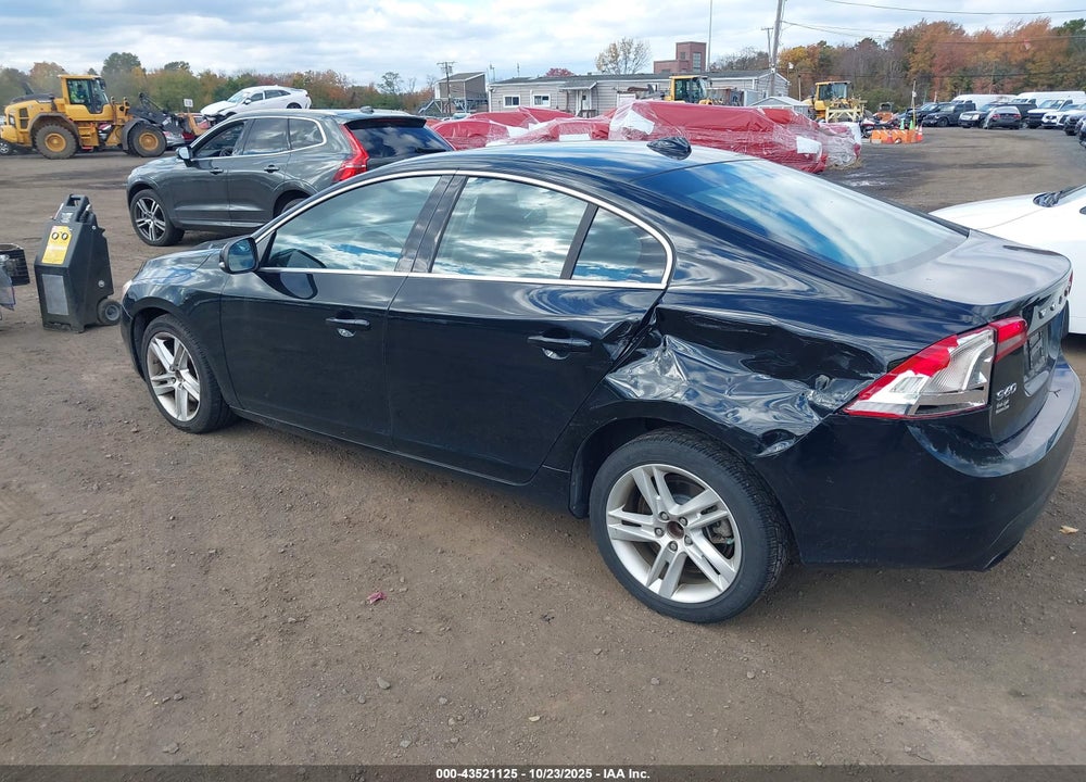 2015 VOLVO S60 VIN: YV126MFK3F1344734