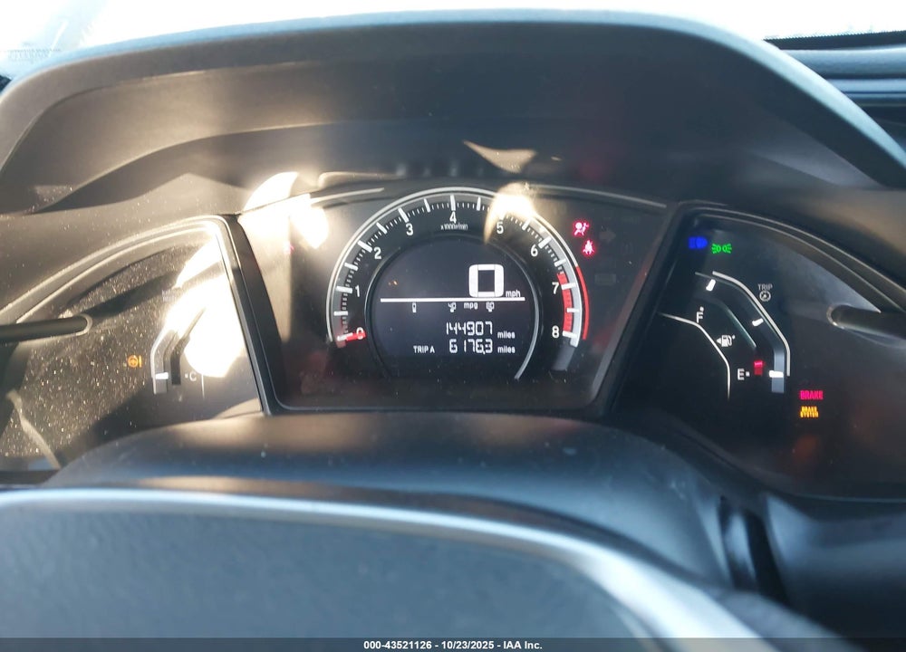 2018 HONDA CIVIC LX-P VIN: 2HGFC4B08JH307808
