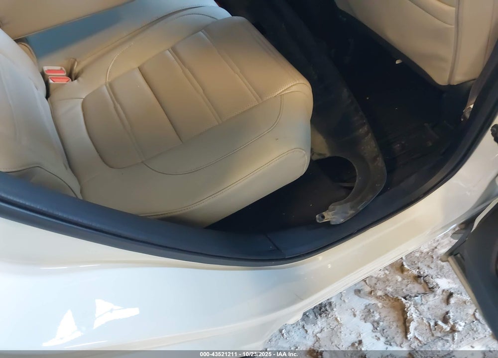 2018 HONDA CR-V EX-L/EX-L NAVI VIN: 2HKRW2H82JH608604