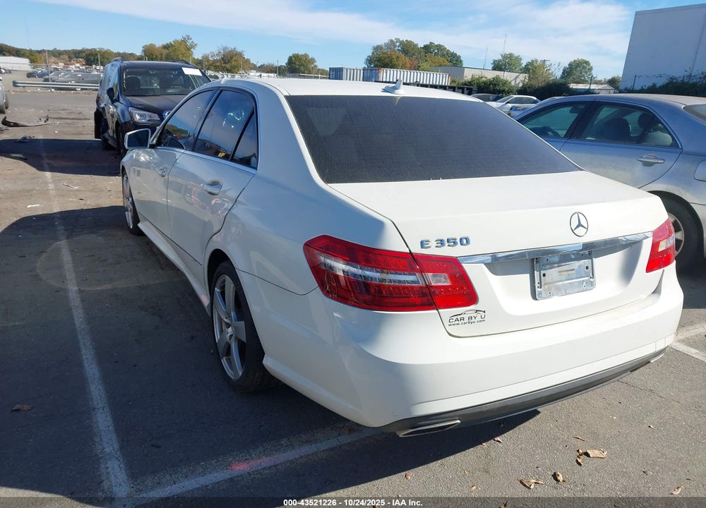 2011 MERCEDES-BENZ E 350 VIN: WDDHF5GB9BA330776