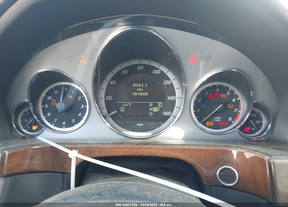 2011 MERCEDES-BENZ E 350 VIN: WDDHF5GB9BA330776