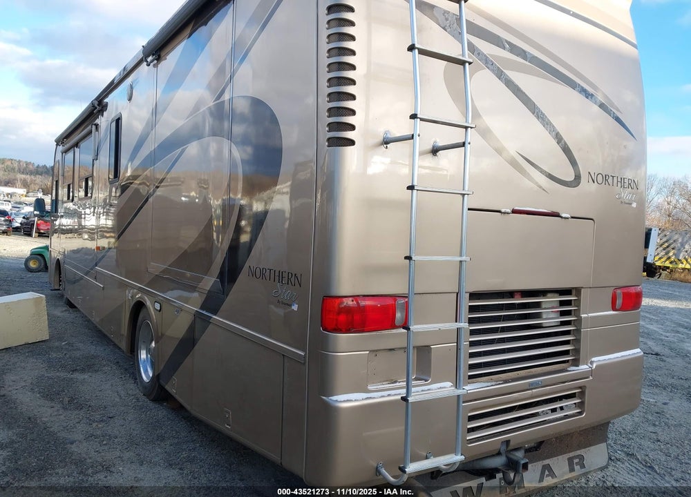 2004 FREIGHTLINER CHASSIS X LINE MOTOR HOME VIN: 4UZAAHDC54CN33255