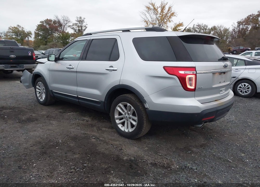 2012 FORD EXPLORER XLT VIN: 1FMHK8D86CGA11085