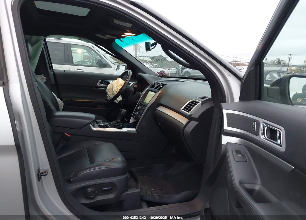 2012 FORD EXPLORER XLT VIN: 1FMHK8D86CGA11085