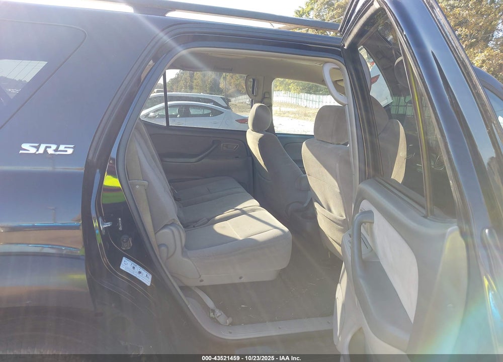 2007 TOYOTA SEQUOIA SR5 V8 VIN: 5TDZT34A57S286969