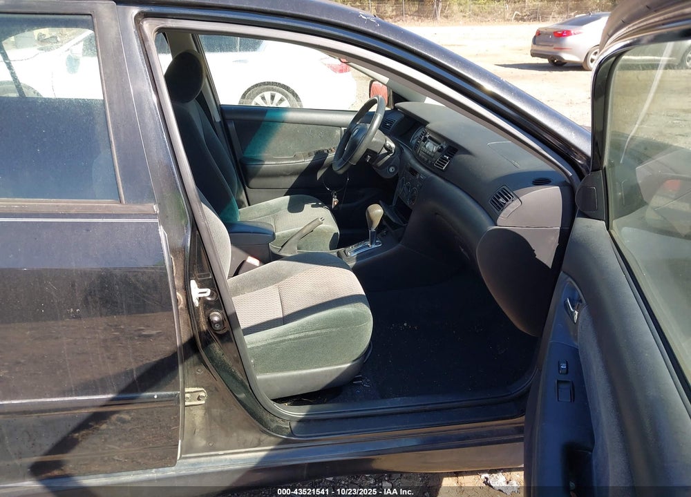 2007 TOYOTA COROLLA S VIN: 1NXBR32E07Z823549