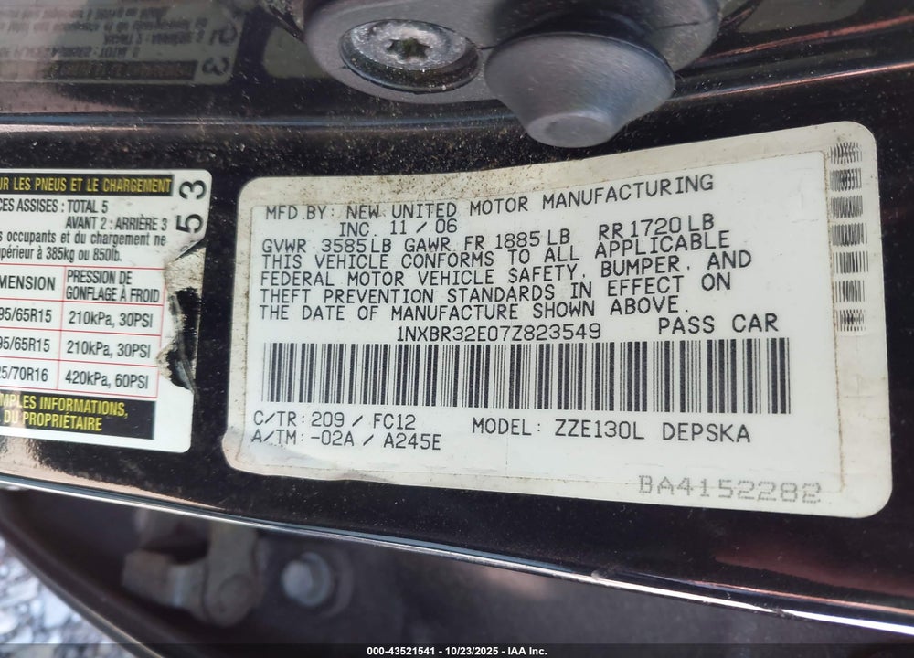 2007 TOYOTA COROLLA S VIN: 1NXBR32E07Z823549