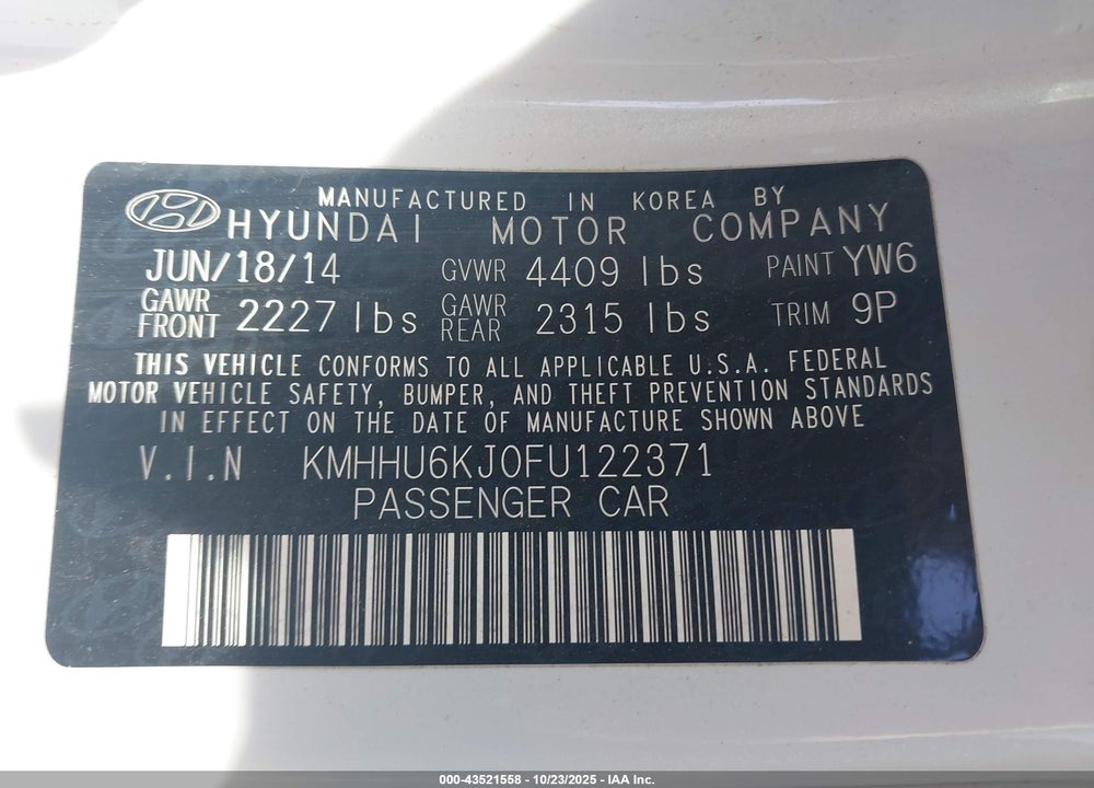 2015 HYUNDAI GENESIS 3.8 ULTIMATE VIN: KMHHU6KJ0FU122371