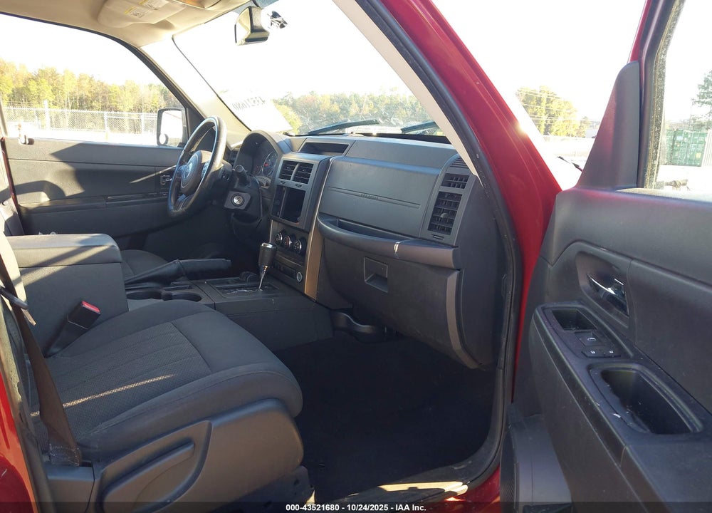 2012 JEEP LIBERTY VIN: 1C4PJMAK8CW130192