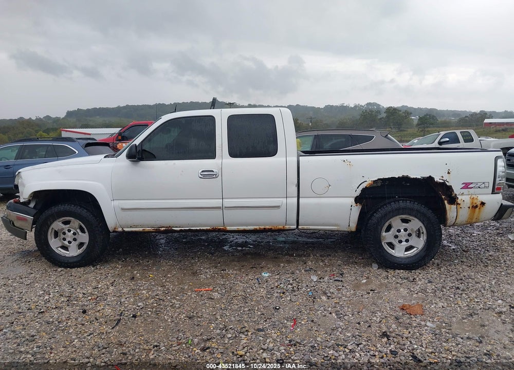 2004 CHEVROLET SILVERADO 1500 Z71 VIN: 1GCEK19T34E202018