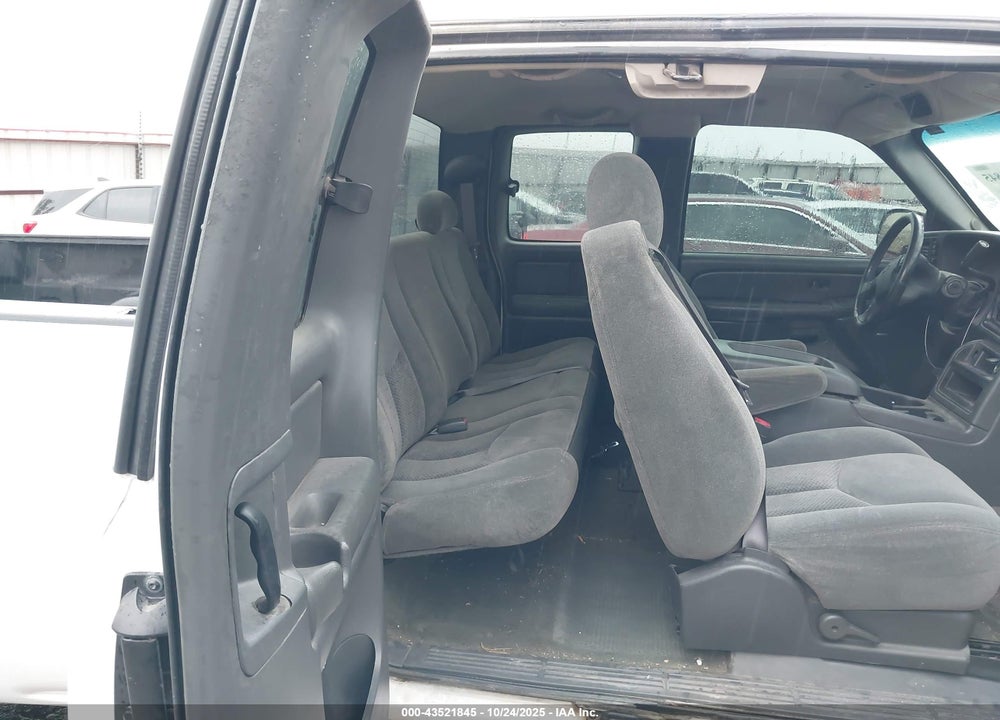 2004 CHEVROLET SILVERADO 1500 Z71 VIN: 1GCEK19T34E202018