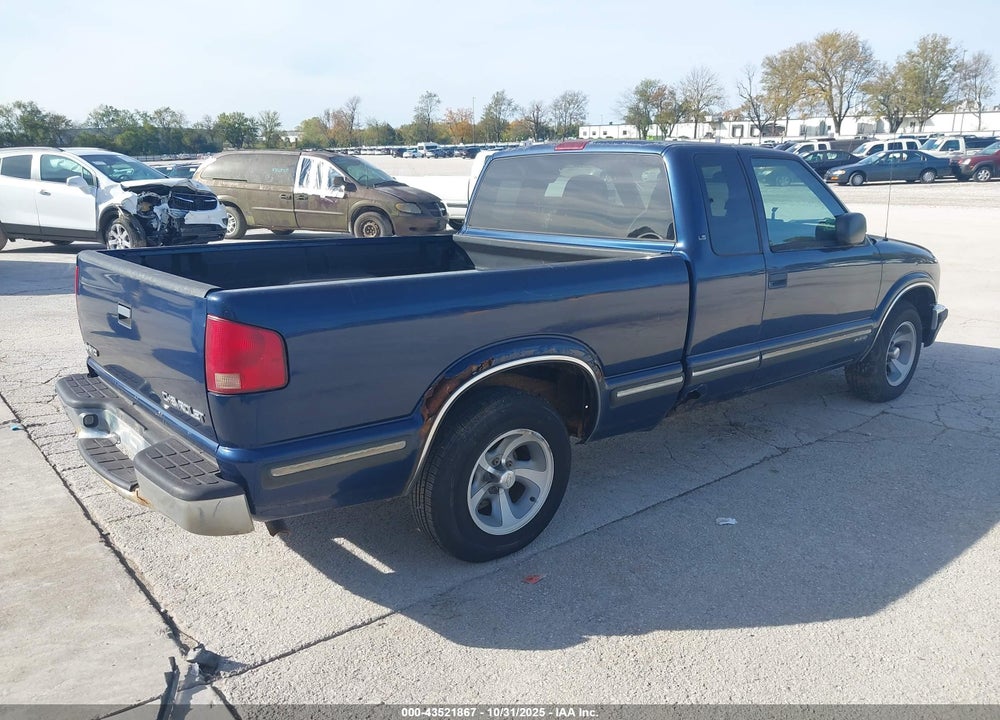 1999 CHEVROLET S-10 VIN: 1GCCS19X1X8188973